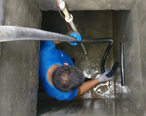 Water Tank Cleaning